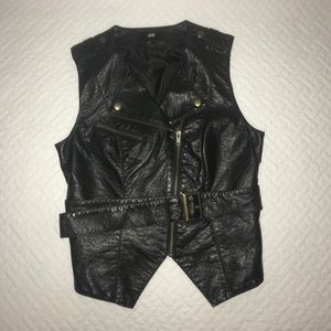 💲⬇️H&M LEATHER VEST
